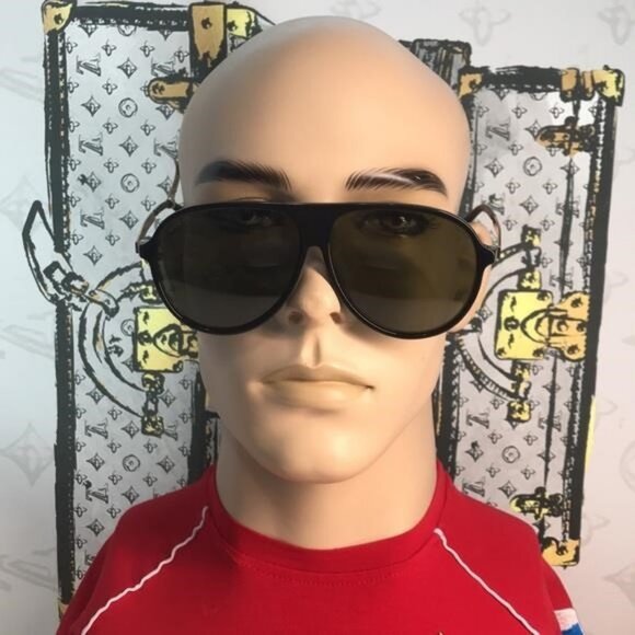 New Authentic Gucci Black Sunglasses with Green Lenses GG0829SA 002 - Picture 5 of 11